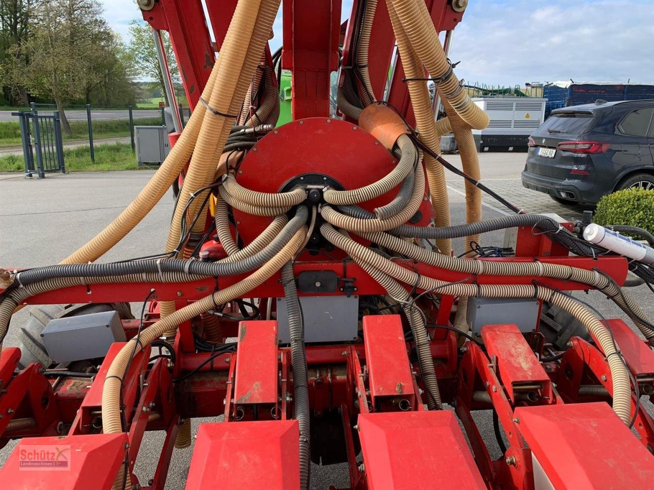 Einzelkornsägerät des Typs Kverneland Optima NT 12-reihig Düngertank, Gebrauchtmaschine in Schierling (Bild 9)