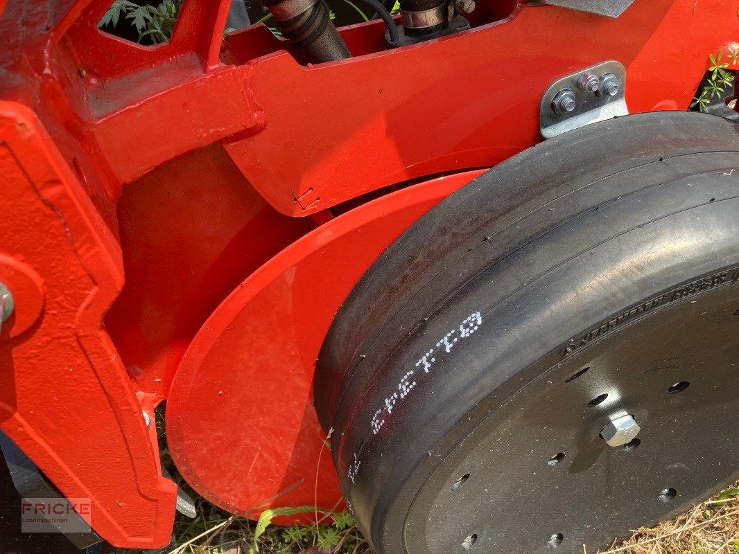 Einzelkornsägerät van het type Maschio Chrono 508 8-reihig + Fronttank PA1, Neumaschine in Bockel - Gyhum (Foto 10)