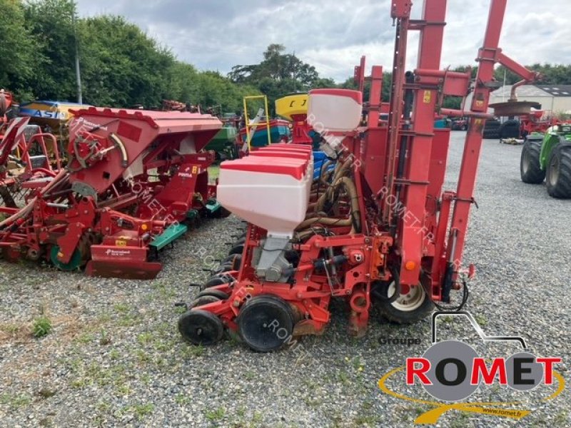 Einzelkornsägerät des Typs Maschio MAGICA 8R, Gebrauchtmaschine in Gennes sur glaize (Bild 3)