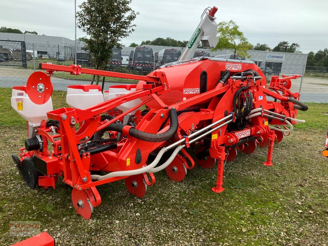 Einzelkornsägerät van het type Maschio Mirka Isotronic 8-reihig mit BB-Düngerstreuer, Neumaschine in Bockel - Gyhum (Foto 1)