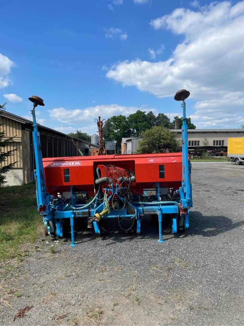 Einzelkornsägerät des Typs Monosem NC T M-6R, Gebrauchtmaschine in Ebersbach (Bild 23)