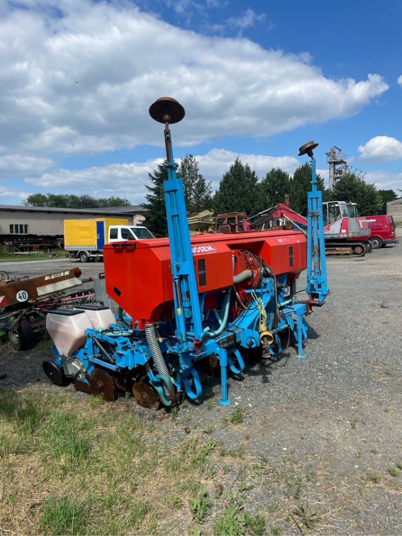 Einzelkornsägerät des Typs Monosem NC T M-6R, Gebrauchtmaschine in Ebersbach (Bild 1)