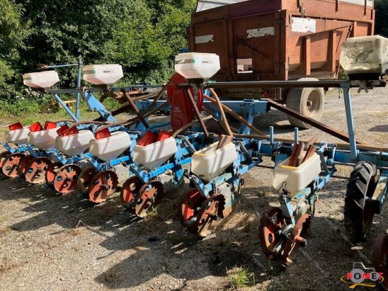 Einzelkornsägerät типа Monosem PNU, Gebrauchtmaschine в Gennes sur glaize (Фотография 1)