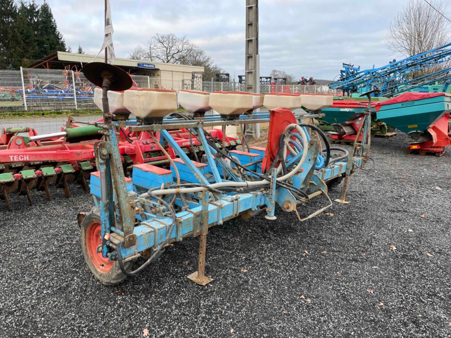 Einzelkornsägerät van het type Monosem Semoir monograine MONOSEM Monosem, Gebrauchtmaschine in LA SOUTERRAINE (Foto 6)