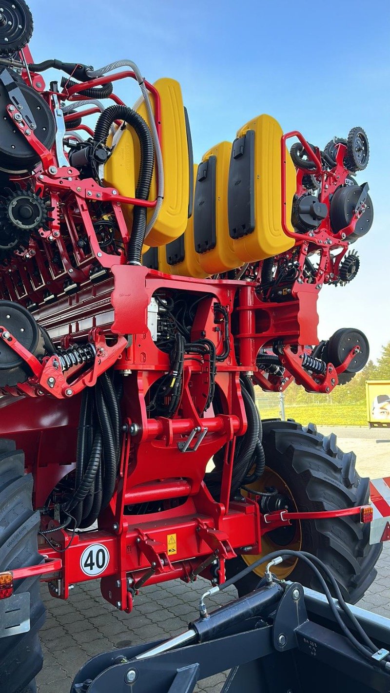 Einzelkornsägerät van het type Väderstad Tempo L 18, Neumaschine in Wanderup (Foto 10)