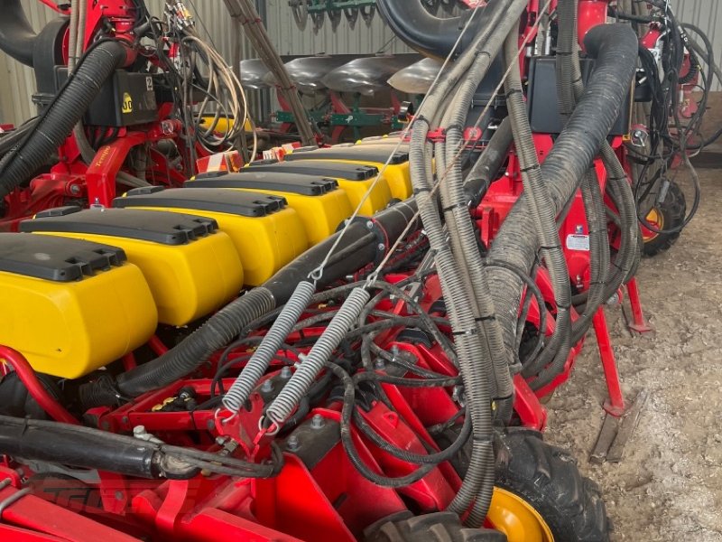 Einzelkornsägerät tip Väderstad Tempo V 12, Gebrauchtmaschine in Wahrenholz