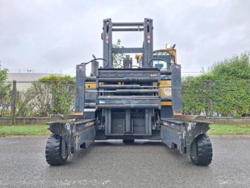 Elektrostapler du type Combilift C8000-15, Gebrauchtmaschine en senlis (Photo 3)