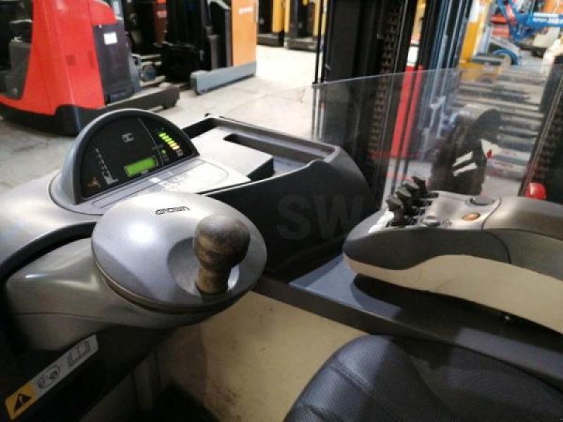 Elektrostapler tipa Crown ESR5240-1.4, Gebrauchtmaschine u senlis (Slika 11)