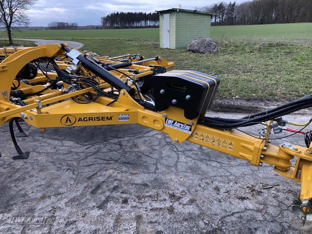 Federzinkengrubber des Typs Agrisem Vibromulch, Gebrauchtmaschine in Römstedt (Bild 18)