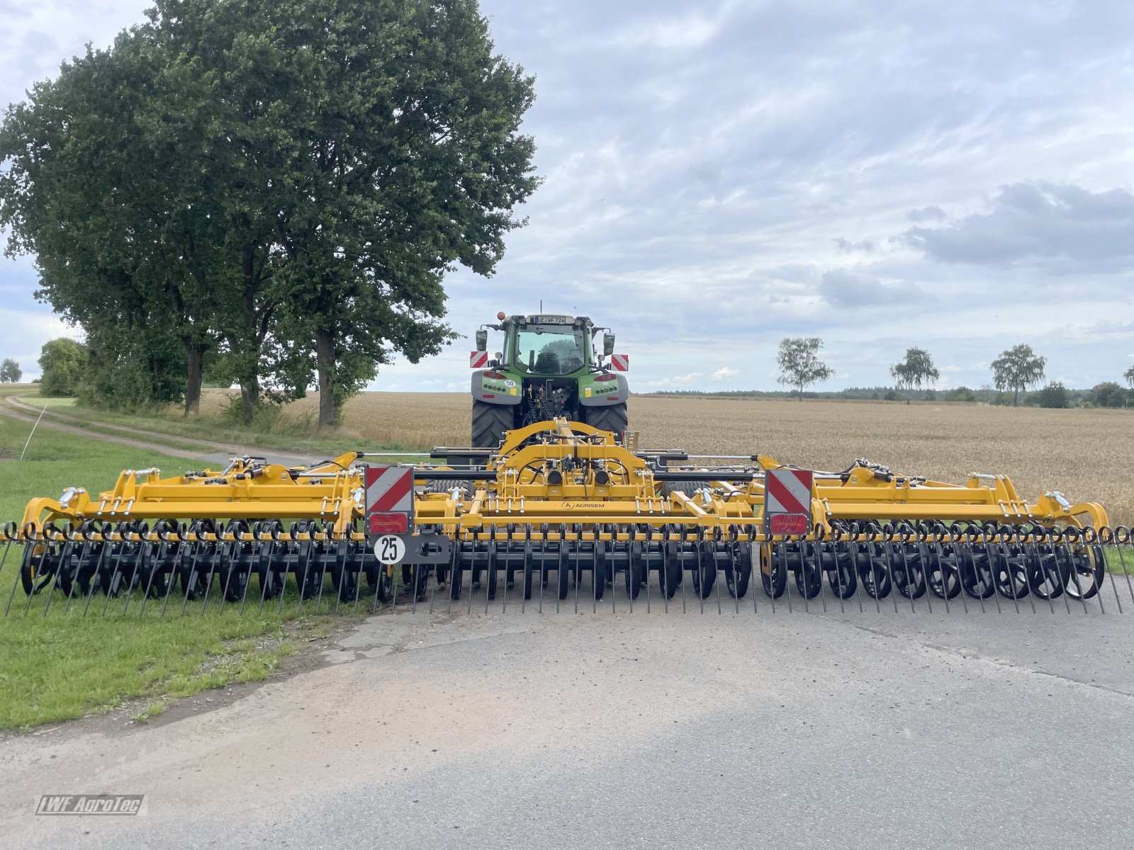 Federzinkengrubber typu Agrisem Vibromulch, Neumaschine v Römstedt (Obrázok 3)