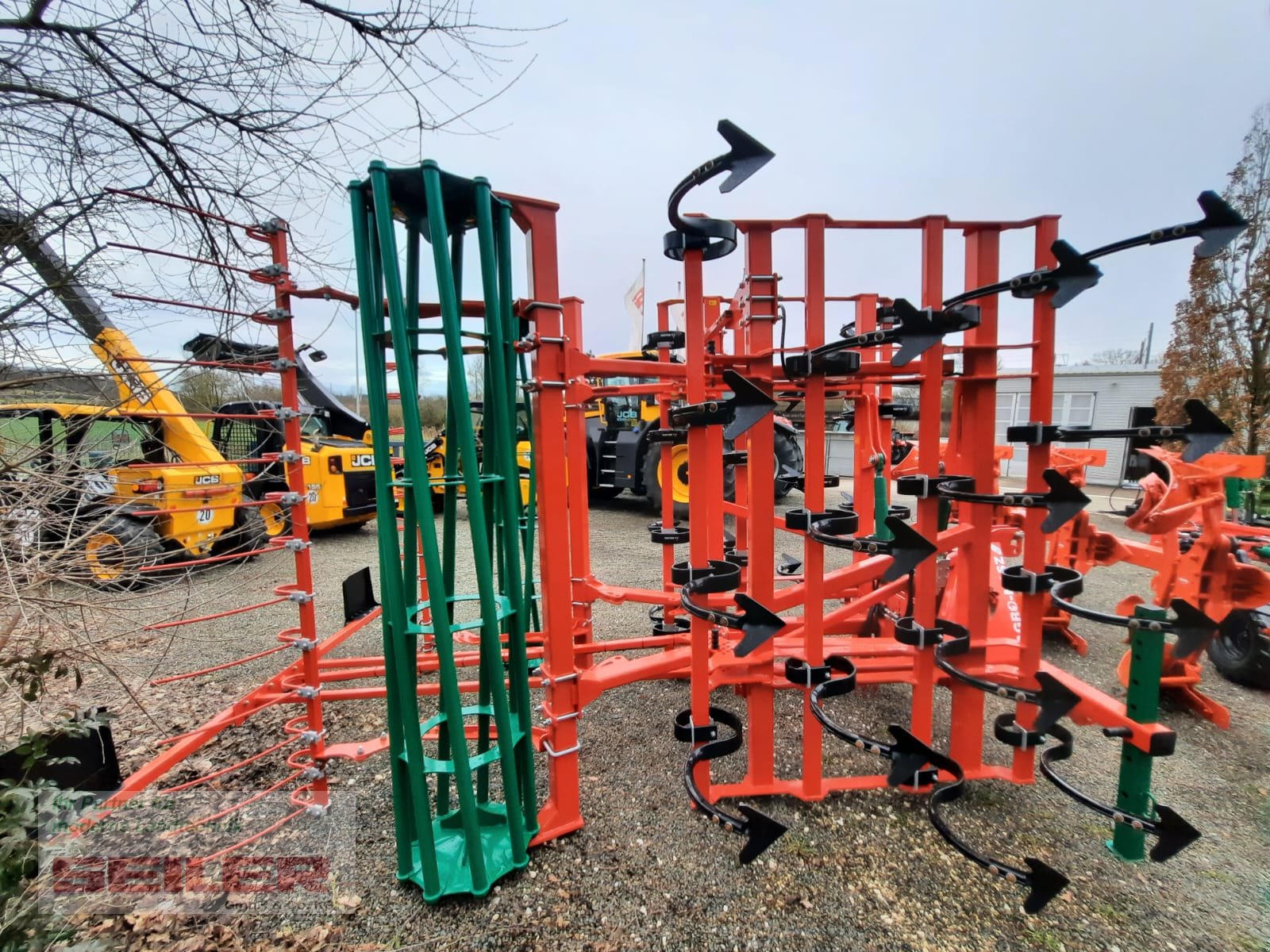 Federzinkengrubber des Typs Agro-Masz APS 50 H, Neumaschine in Ansbach (Bild 3)