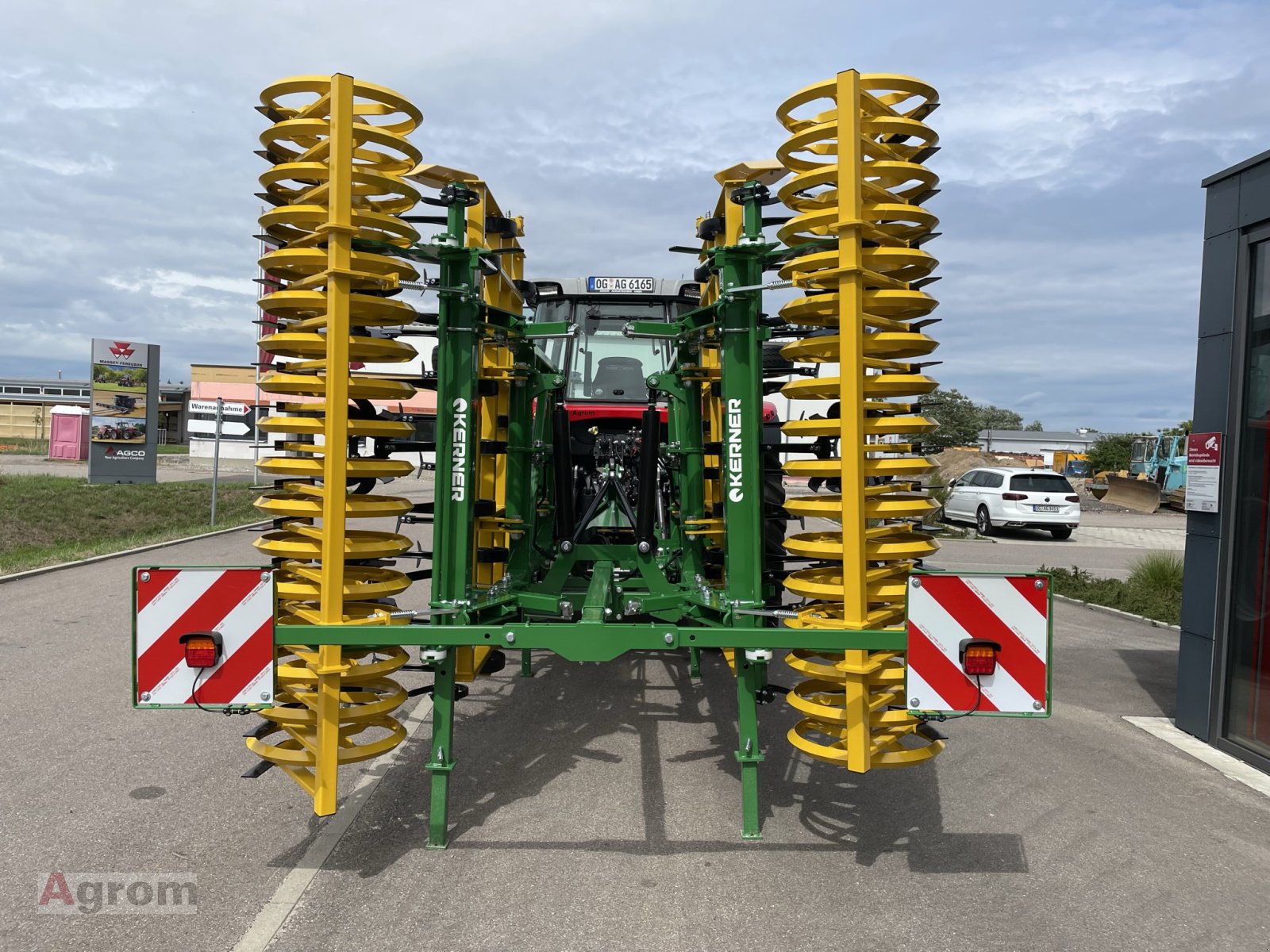 Federzinkengrubber van het type Kerner Stratos S 500, Neumaschine in Meißenheim-Kürzell (Foto 4)