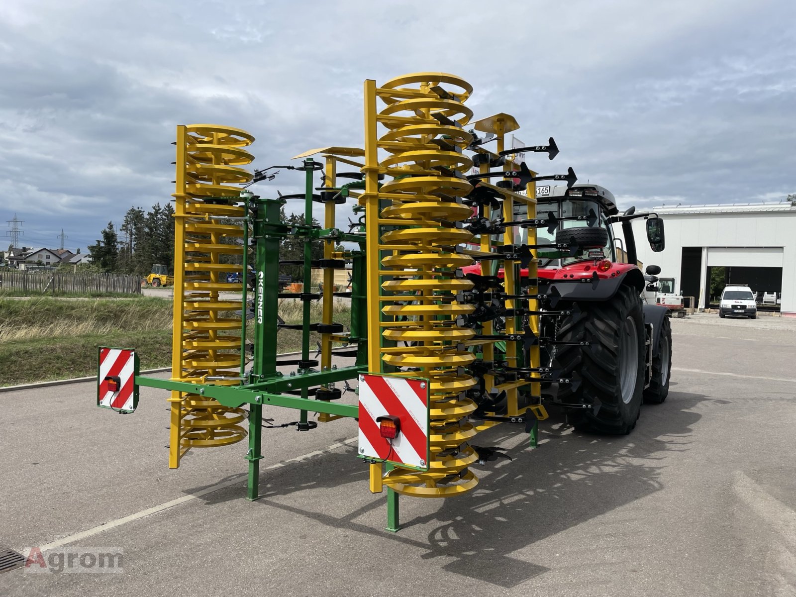 Federzinkengrubber van het type Kerner Stratos S 500, Neumaschine in Meißenheim-Kürzell (Foto 5)