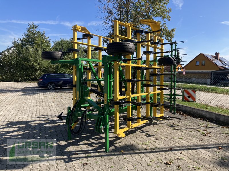 Federzinkengrubber of the type Kerner Stratos, Neumaschine in Essenbach (Picture 1)