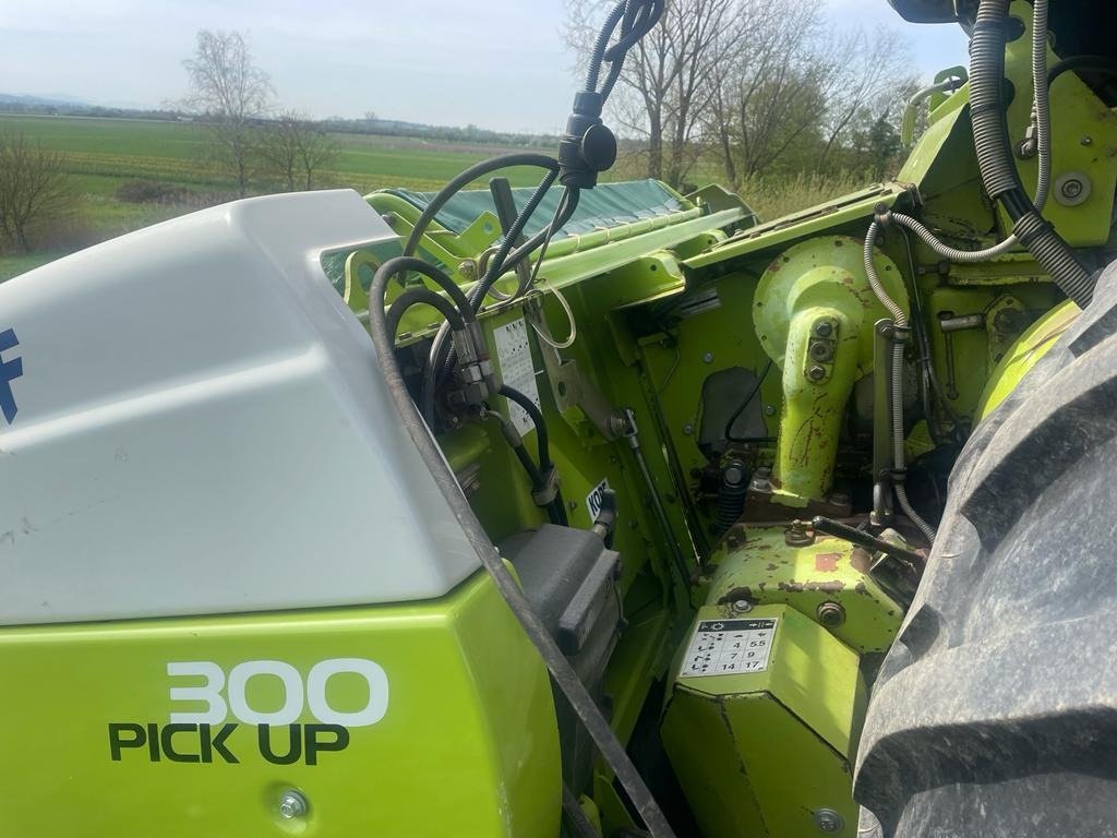 Feldhäcksler Pick-up tipa CLAAS Pick up 300 Pro T, Gebrauchtmaschine u Schutterzell (Slika 8)