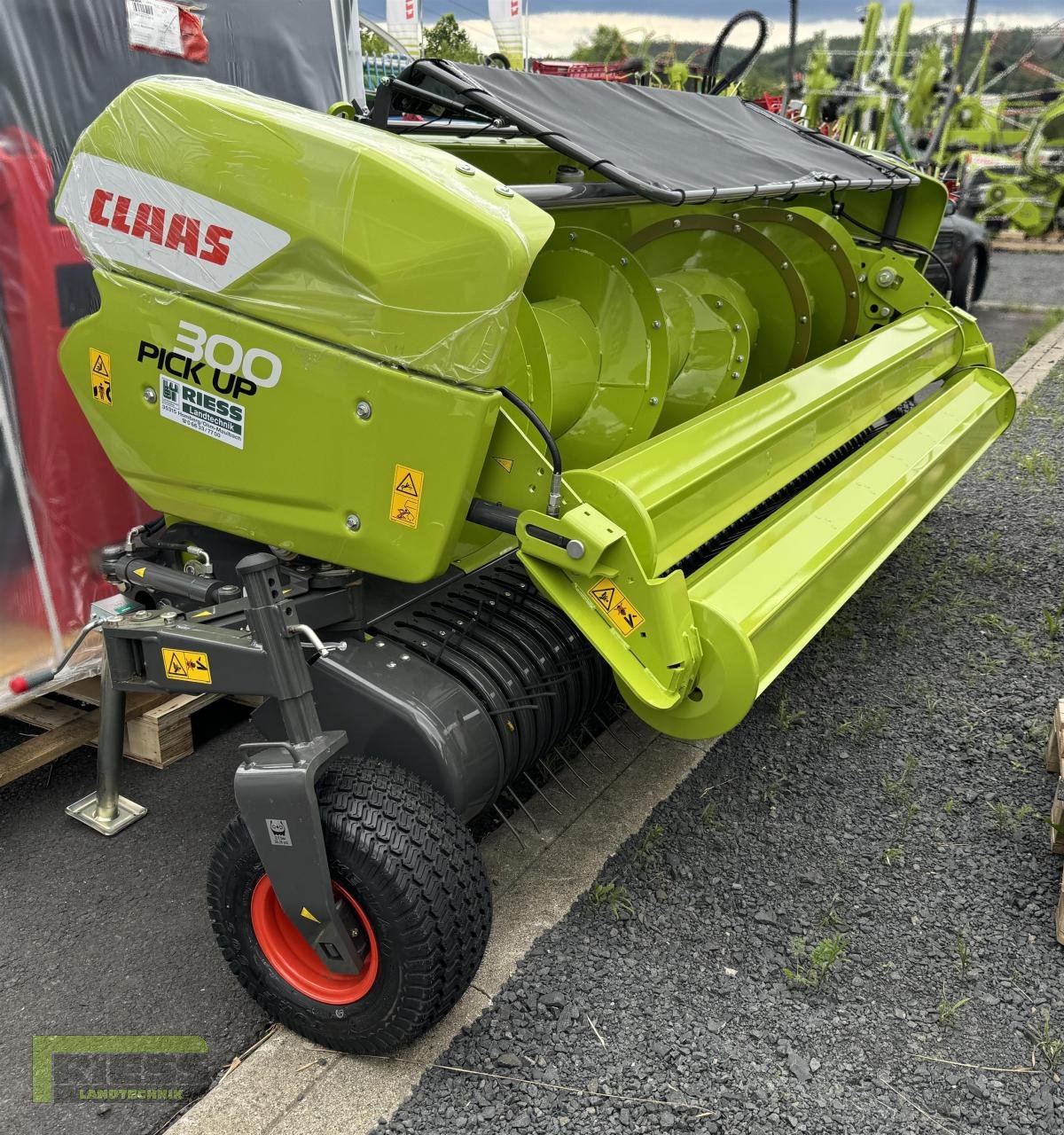 Feldhäcksler Pick-up des Typs CLAAS PICK UP 300 PROFI CONTOUR, Neumaschine in Homberg (Ohm) - Maulbach (Bild 3)