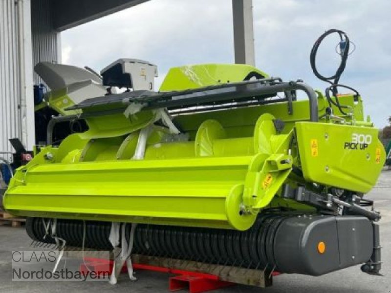 Feldhäcksler Pick-up du type CLAAS PICK UP 300 PROFI, Neumaschine en Altenstadt a.d. Waldnaab