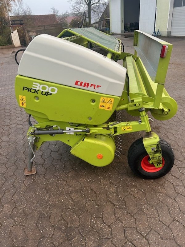 Feldhäcksler Pick-up des Typs CLAAS PU 300, Gebrauchtmaschine in Neuendettelsau (Bild 2)