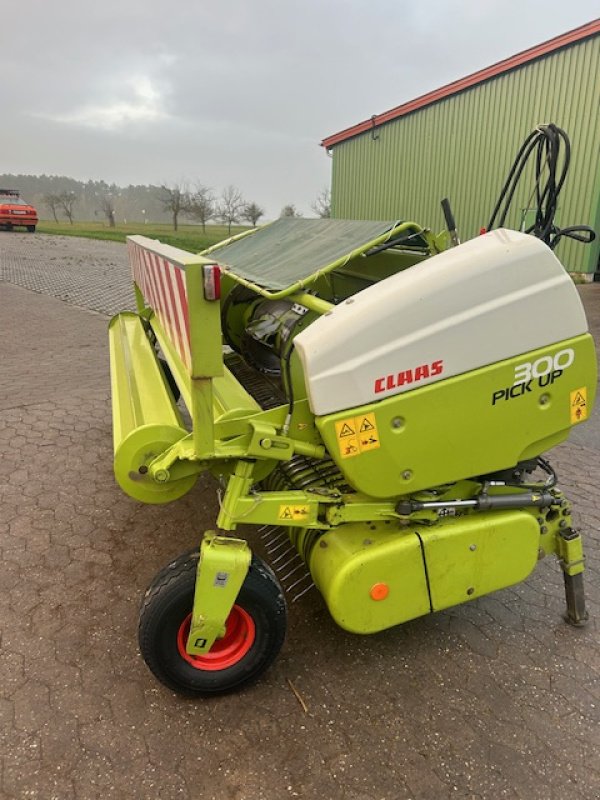 Feldhäcksler Pick-up des Typs CLAAS PU 300, Gebrauchtmaschine in Neuendettelsau (Bild 4)