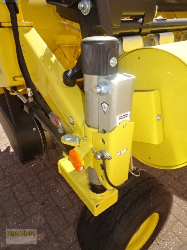 Feldhäcksler Pick-up of the type John Deere 30R, Vorführmaschine in Greven (Picture 15)