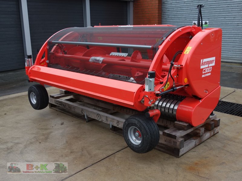 Feldhäcksler Pick-up del tipo Kemper C3003 Maximum, Neumaschine en Kettenkamp