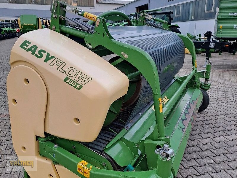 Feldhäcksler Pick-up des Typs Krone Easy Flow 300, Gebrauchtmaschine in Büchlberg