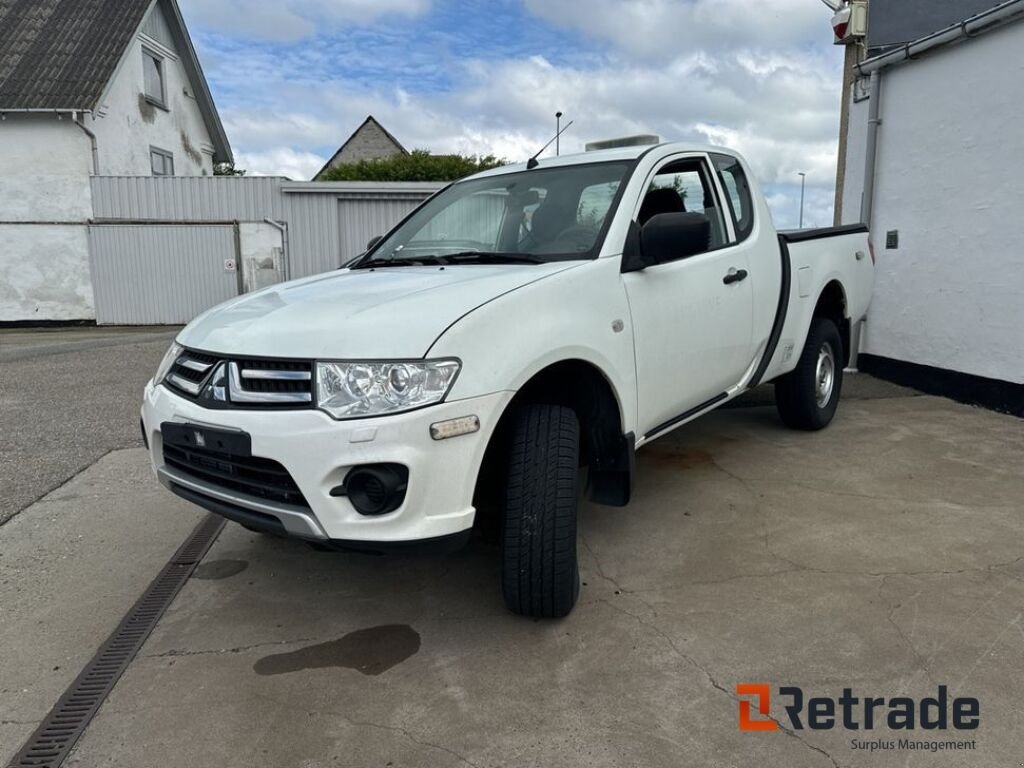 Feldhäcksler Pick-up типа Mitsubishi L200 2.5di-d Club Cab 4wd, Gebrauchtmaschine в Rødovre (Фотография 1)