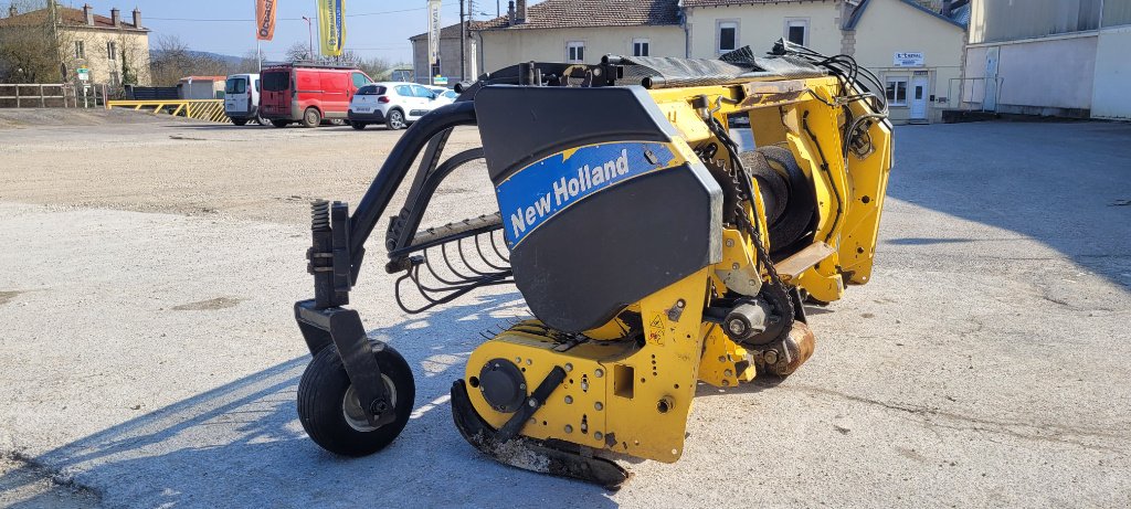 Feldhäcksler Pick-up typu New Holland 270 FPE, Gebrauchtmaschine w Chauvoncourt (Zdjęcie 5)