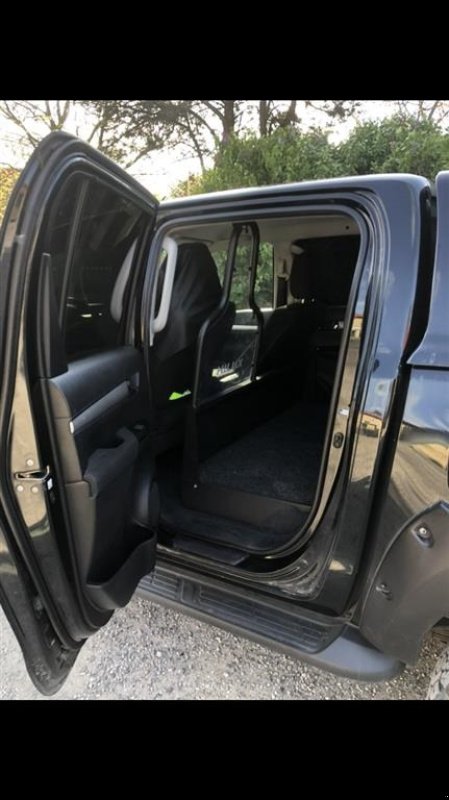 Feldhäcksler Pick-up del tipo Toyota Hilux 2,4 D-4D double cab 4X4 Aut. Gear, Gebrauchtmaschine en Glamsbjerg (Imagen 6)