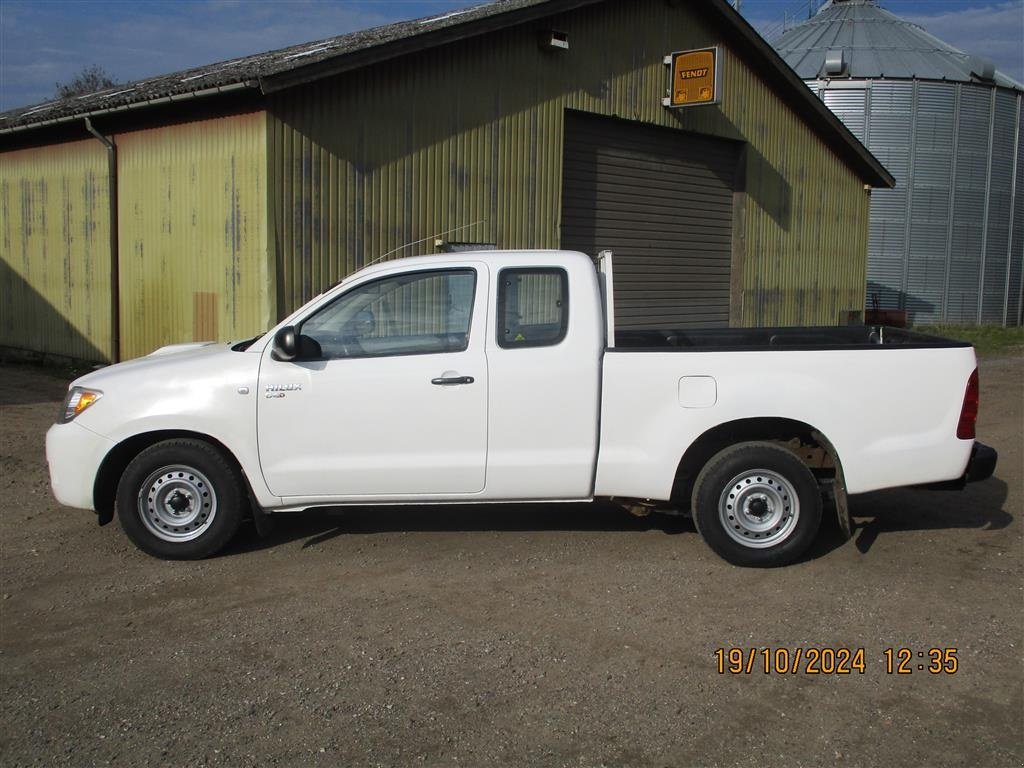 Feldhäcksler Pick-up des Typs Toyota Hilux synet 28/10/2024, Gebrauchtmaschine in Høng (Bild 6)