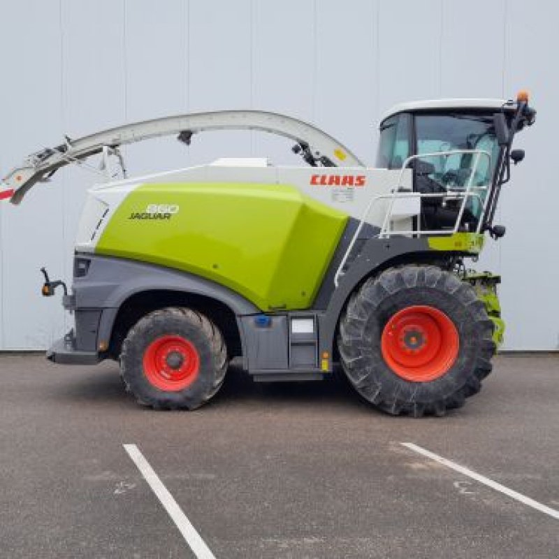 Feldhäcksler от тип CLAAS 860, Gebrauchtmaschine в Belleville sur Meuse (Снимка 1)