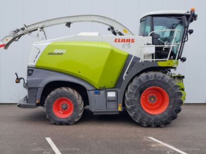 Feldhäcksler van het type CLAAS 860, Gebrauchtmaschine in Belleville sur Meuse (Foto 1)