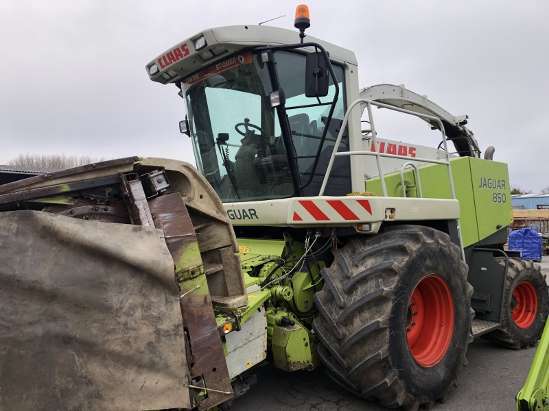 Feldhäcksler typu CLAAS ENSILEUSE 850, Gebrauchtmaschine v BLENDECQUES (Obrázek 1)