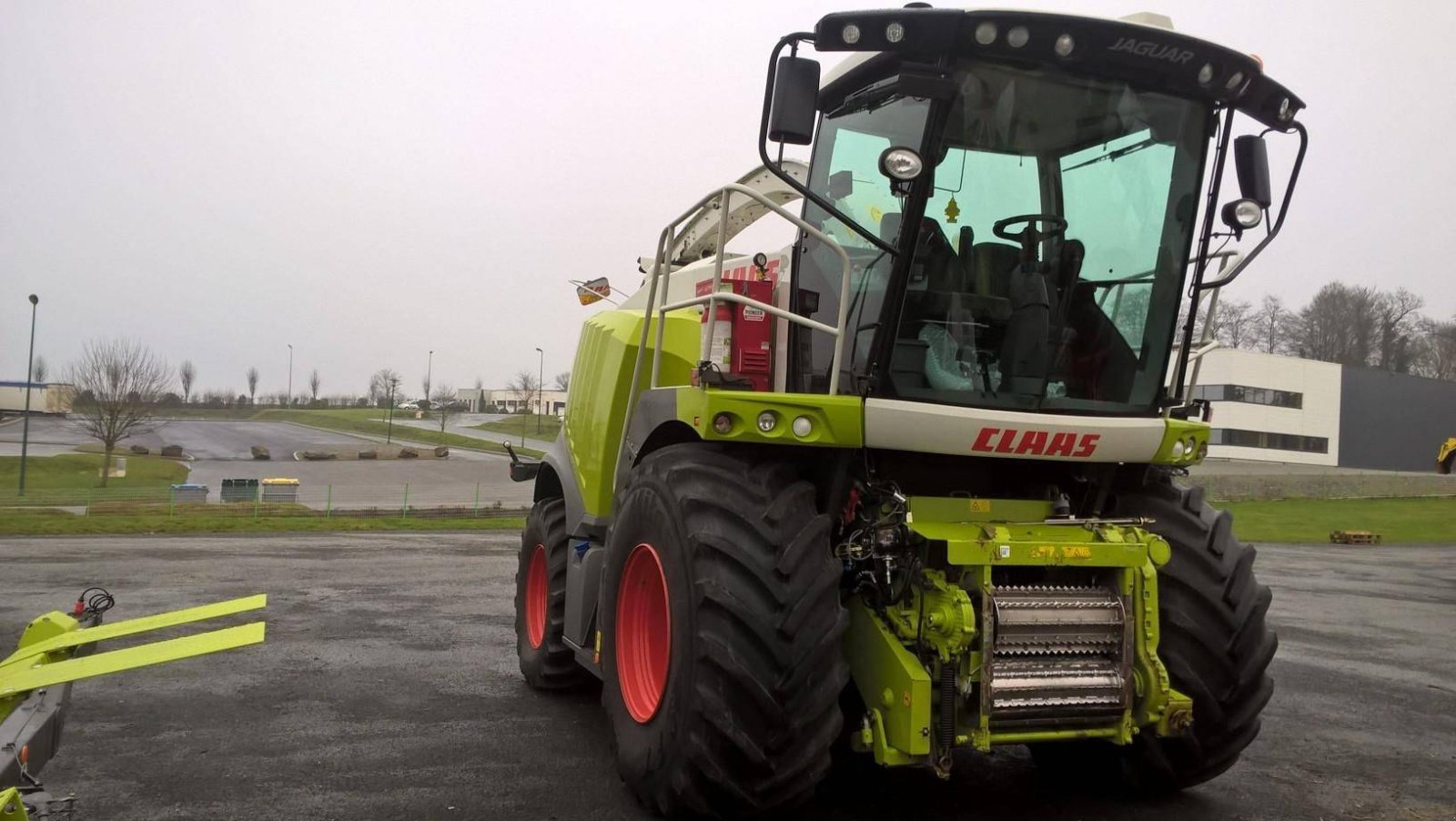 Feldhäcksler του τύπου CLAAS ENSILEUSE JAGUAR 940 T4, Gebrauchtmaschine σε PONTIVY (Φωτογραφία 7)