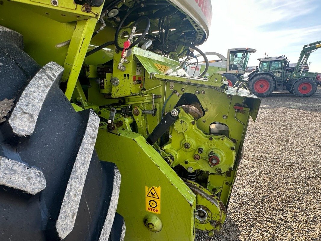 Feldhäcksler des Typs CLAAS Jaguar 840, Gebrauchtmaschine in Schutterzell (Bild 16)