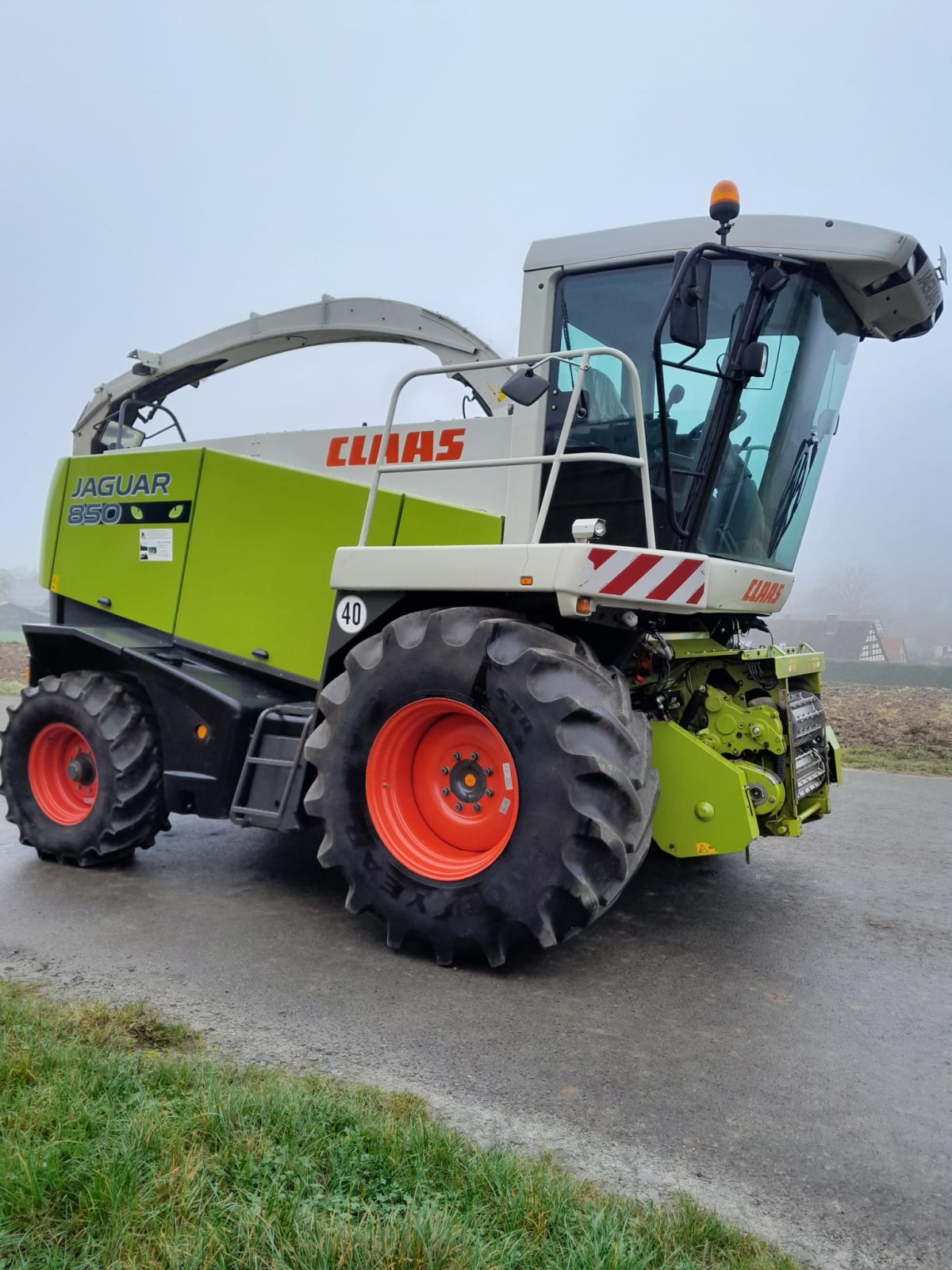 Feldhäcksler tip CLAAS Jaguar 850 Speedstar, Gebrauchtmaschine in Uffenheim (Poză 1)