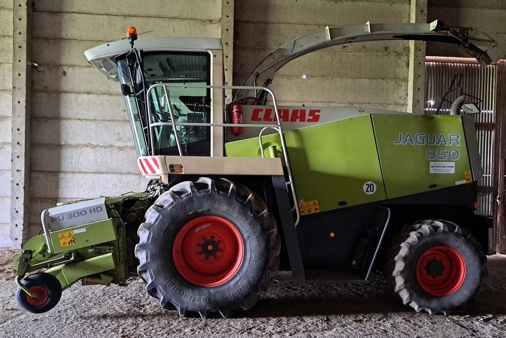 Feldhäcksler des Typs CLAAS Jaguar 850, Gebrauchtmaschine in Burkau (Bild 2)