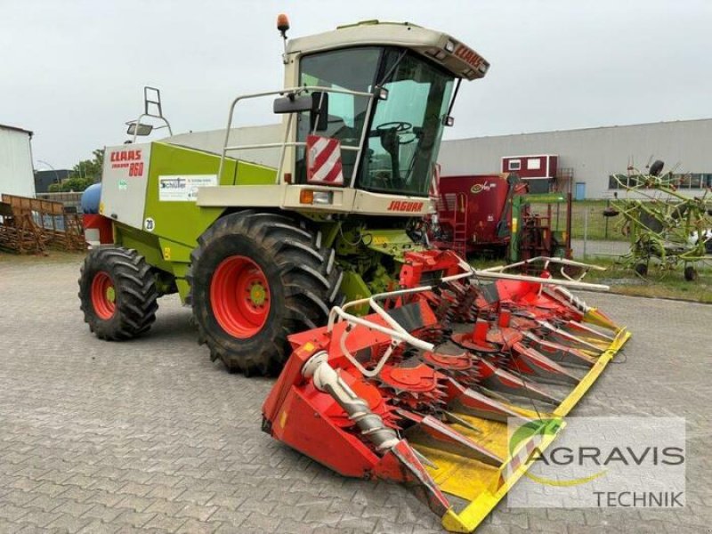 Feldhäcksler des Typs CLAAS JAGUAR 860 4-TRAC, Gebrauchtmaschine in Olfen  (Bild 2)