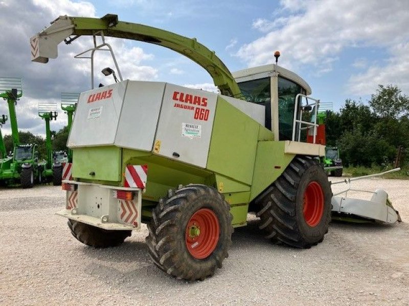 Feldhäcksler typu CLAAS JAGUAR 860, Gebrauchtmaschine w ANDELOT (Zdjęcie 2)