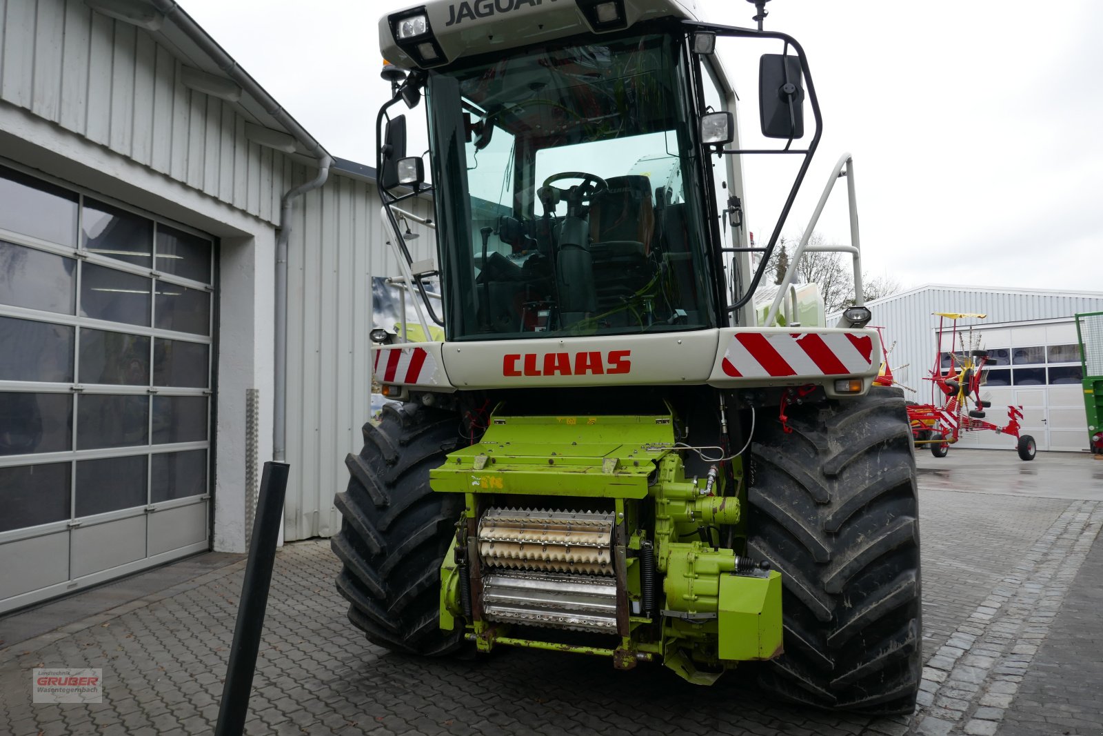 Feldhäcksler typu CLAAS Jaguar 870 Allrad Speedstar, Gebrauchtmaschine v Dorfen (Obrázok 2)