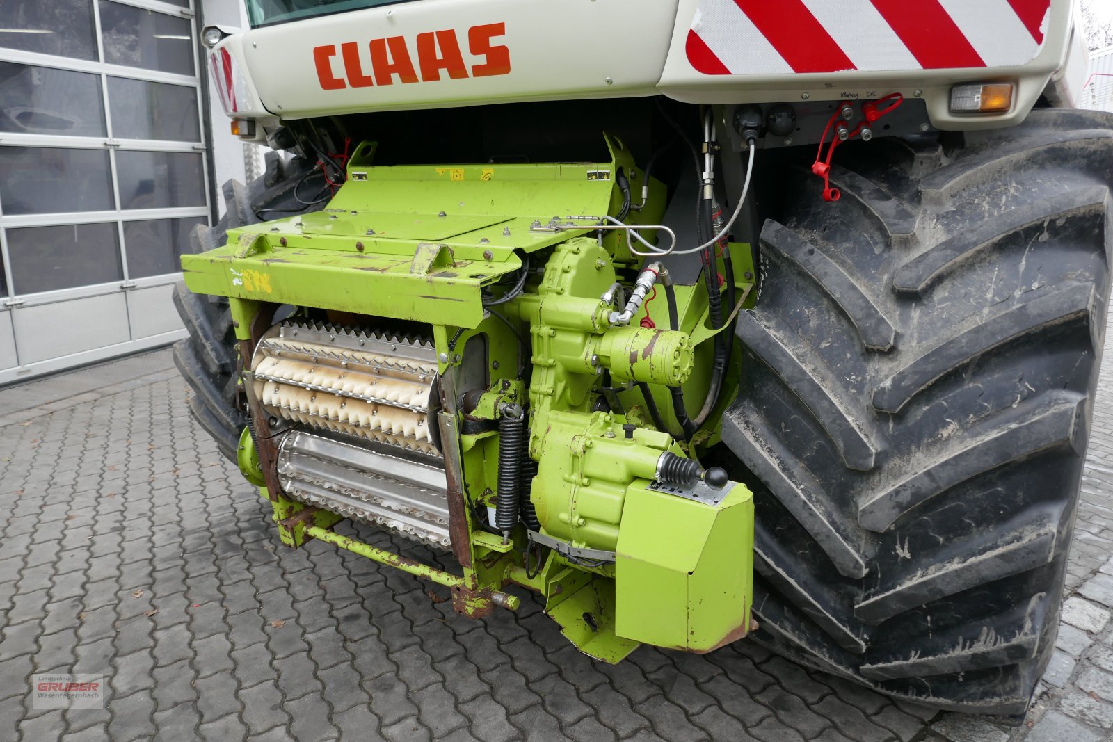 Feldhäcksler typu CLAAS Jaguar 870 Allrad Speedstar, Gebrauchtmaschine v Dorfen (Obrázok 3)