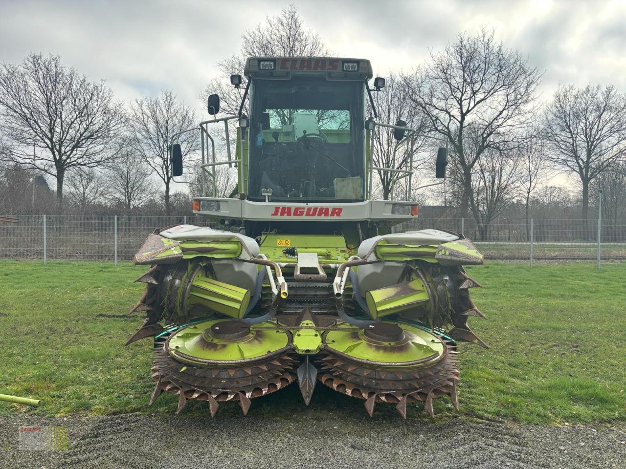 Feldhäcksler tip CLAAS JAGUAR 880 FIELD SHUTTLE, Container 36 cbm, Raupenlaufwerk, ORBIS 450 TS, Gebrauchtmaschine in Westerstede (Poză 4)