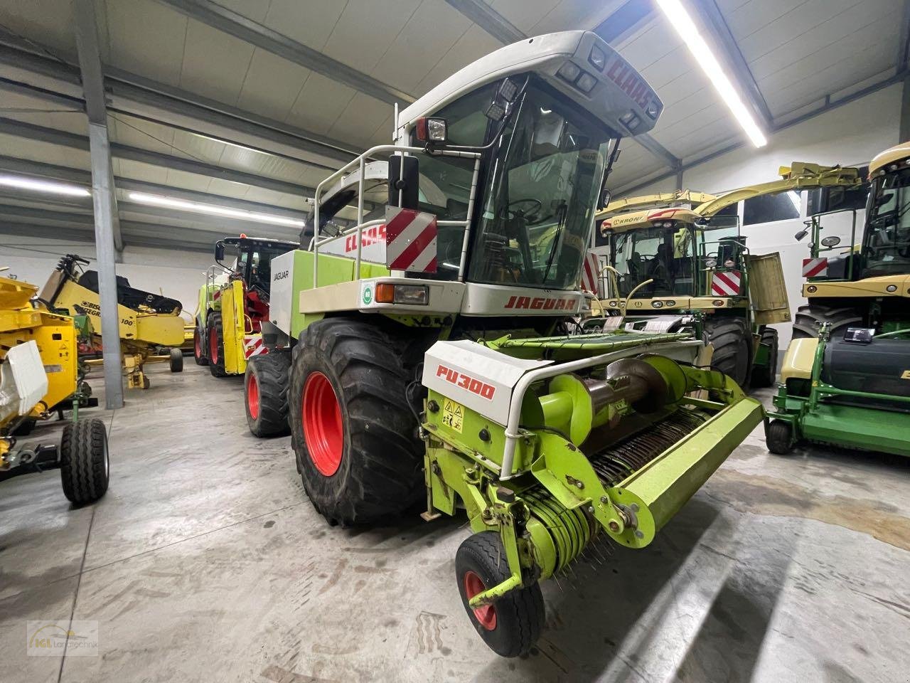 Feldhäcksler tipa CLAAS Jaguar 880, Gebrauchtmaschine u Pfreimd (Slika 2)