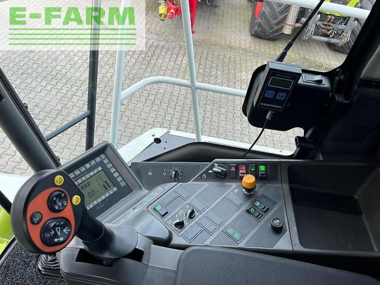 Feldhäcksler des Typs CLAAS jaguar 890 speedstar, Gebrauchtmaschine in ag BROEKLAND (Bild 12)