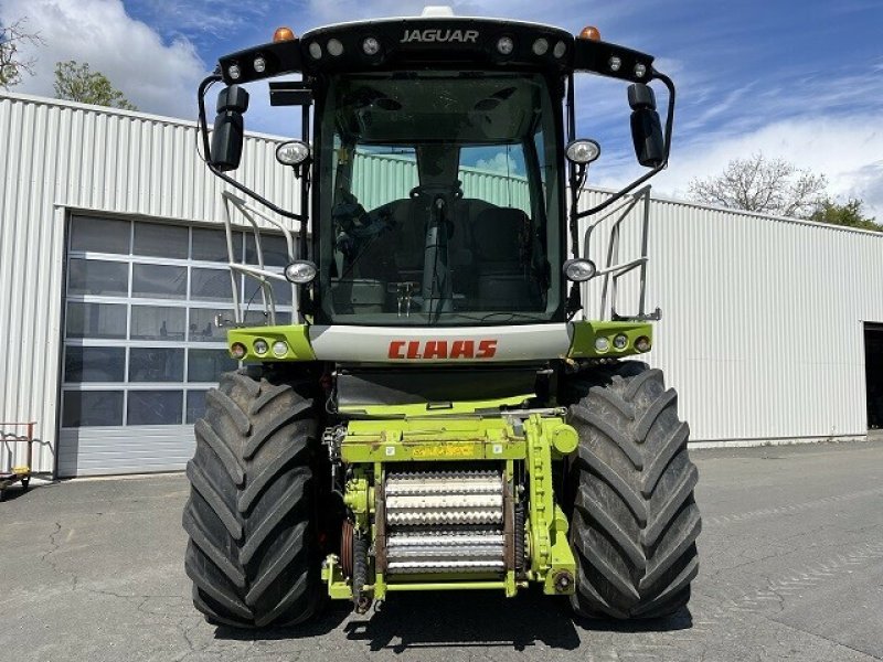 Feldhäcksler van het type CLAAS JAGUAR 940 T4, Gebrauchtmaschine in Charnay-lès-macon (Foto 5)