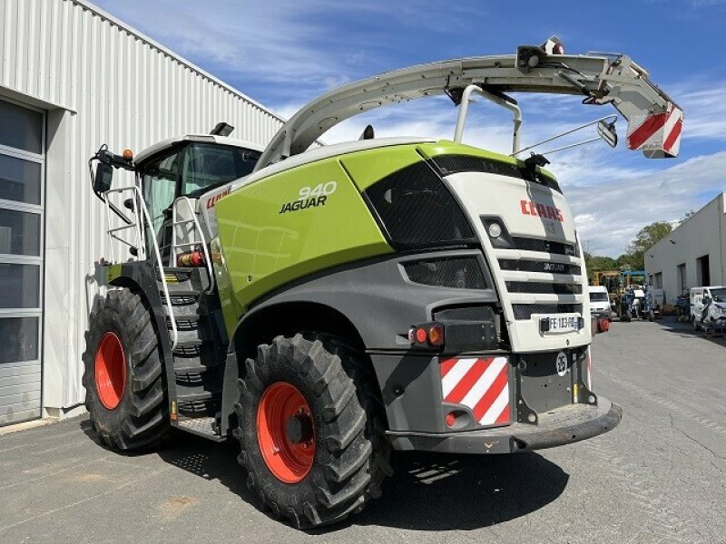 Feldhäcksler des Typs CLAAS JAGUAR 940 T4, Gebrauchtmaschine in Charnay-lès-macon (Bild 4)