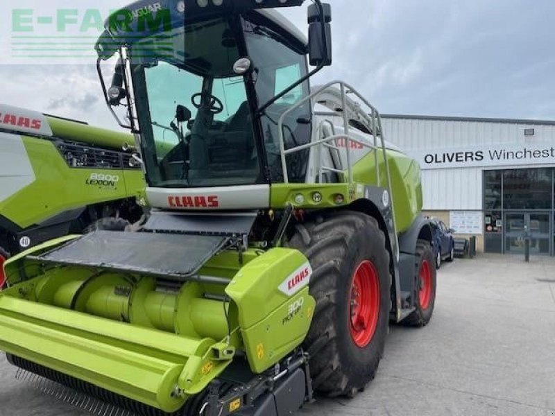 Feldhäcksler van het type CLAAS JAGUAR 950 4WD, Gebrauchtmaschine in PETWORTH (Foto 1)