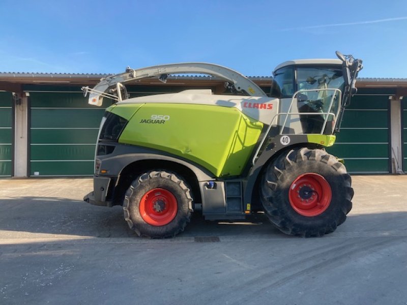 Feldhäcksler des Typs CLAAS Jaguar 950, Gebrauchtmaschine in Hofgeismar (Bild 2)