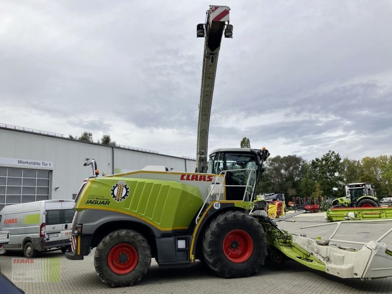 Feldhäcksler typu CLAAS JAGUAR 970 MIT ORBIS 900, Gebrauchtmaschine v Vohburg (Obrázok 17)