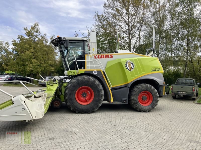 Feldhäcksler tip CLAAS JAGUAR 970 MIT ORBIS 900, Gebrauchtmaschine in Vohburg (Poză 12)